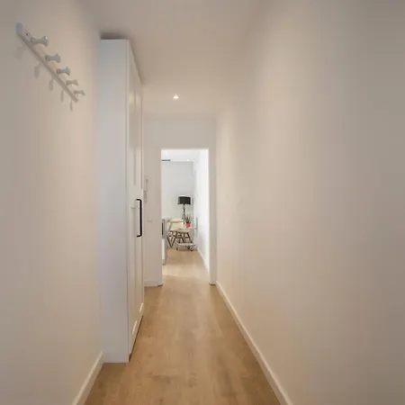 A1mar1023 Breathtaking Rooftop In Sagrada Familia Apartment *