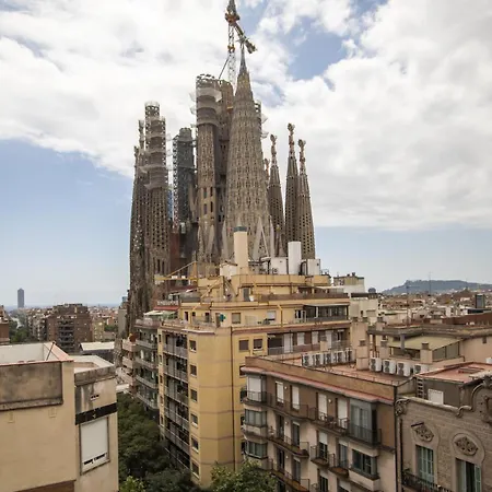 A1mar1023 Breathtaking Rooftop In Sagrada Familia Apartment
